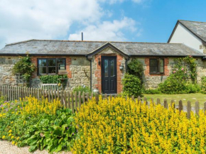 2 bed in Godshill IC085